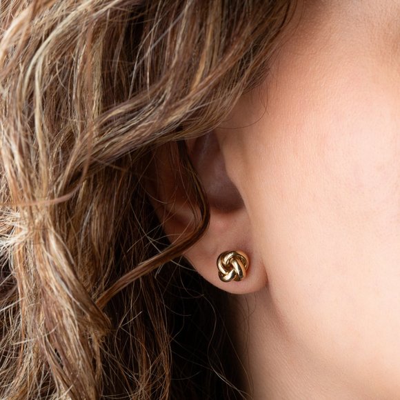 14K Solid Yellow Gold Small Intertwined Love Knot Stud Earrings